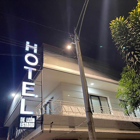 Hotel De Leon Estadio Medellín Dış mekan fotoğraf
